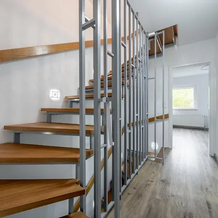 Up To 3 Private With 2 Bathrooms Homestay Hannover